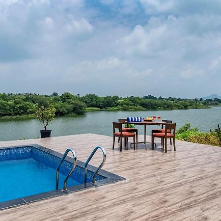Saffronstays Rose Vineyard By The Lake, Nashik Bagian luar foto