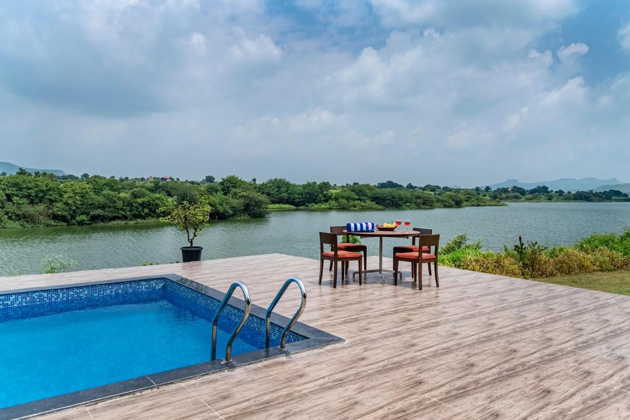 Saffronstays Rose Vineyard By The Lake, Nashik Bagian luar foto